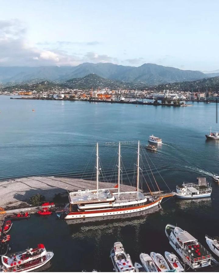 Orbi City Luxury Suite Batumi Zewnętrze zdjęcie