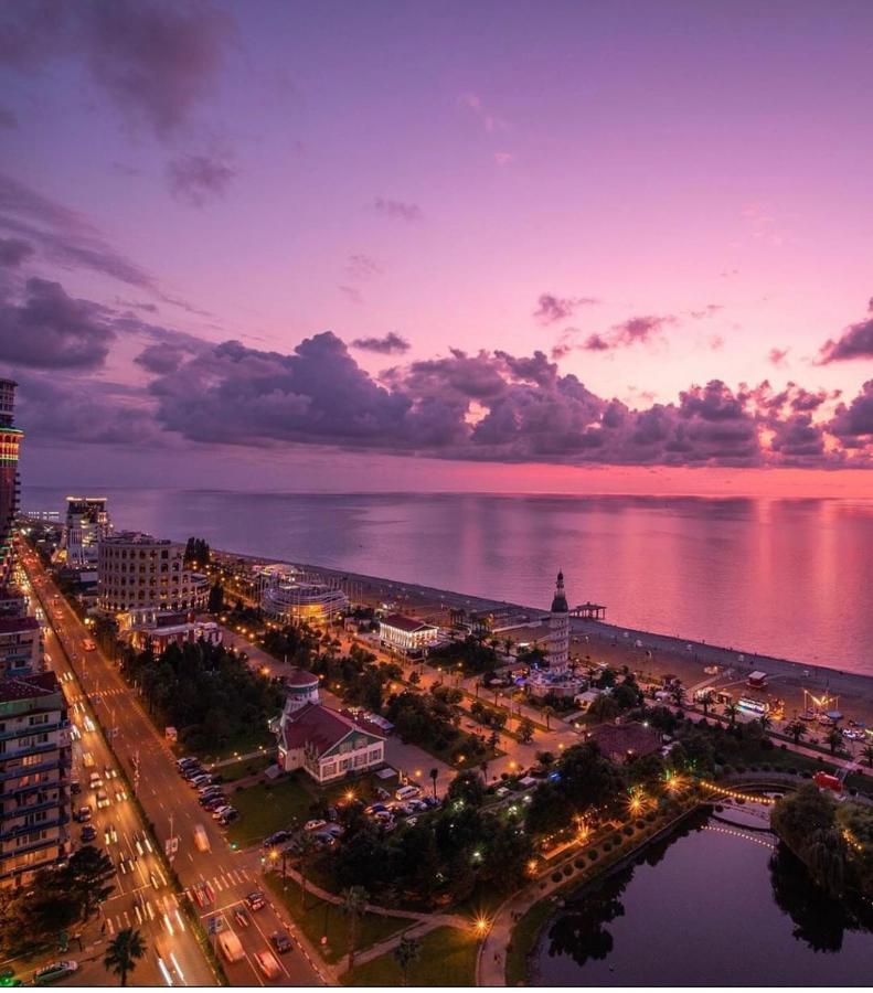 Orbi City Luxury Suite Batumi Zewnętrze zdjęcie